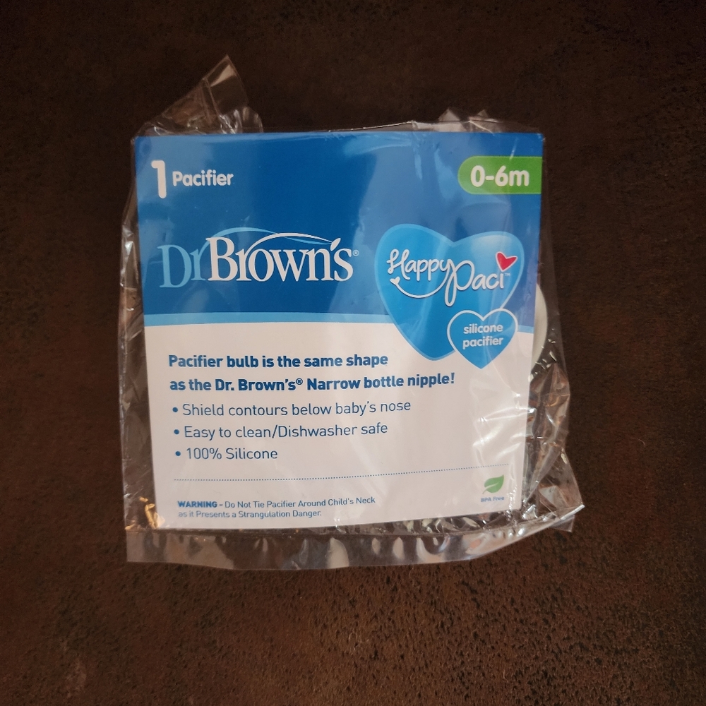7 Dr. Brown's HappyPaci Pacifiers NWT - Picture 3 of 4